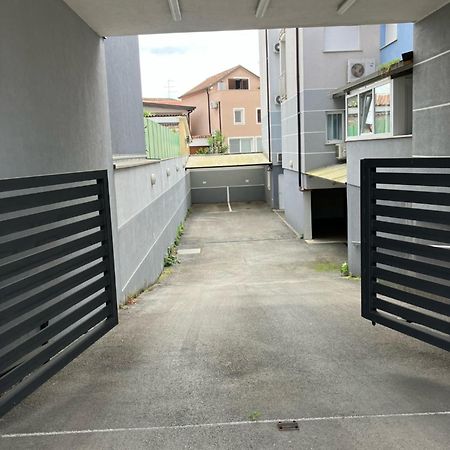 Apartment Capriati With Parking Garage Umag Exteriér fotografie